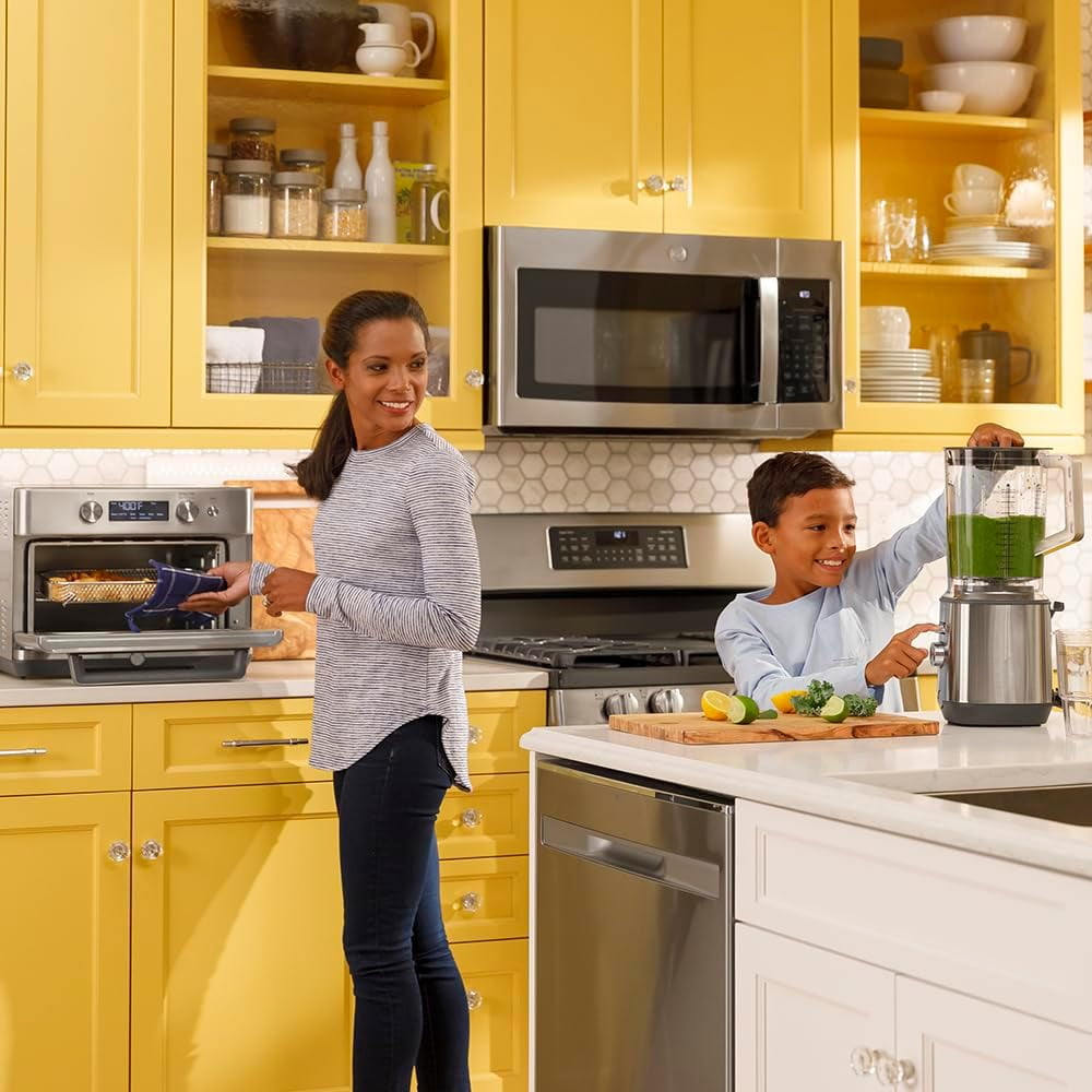 GE 1500-Watt Digital Air Fry 8-in-1 Toaster Oven with Convection and Removable Crumb Tray, Stainless Steel