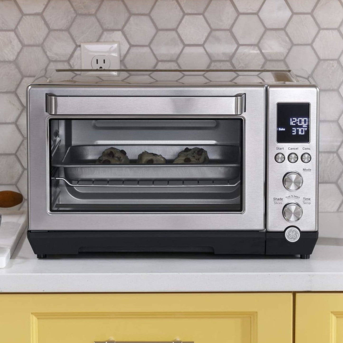 GE - Calrod 6-Slice Toaster Oven with Convection bake - Stainless Steel